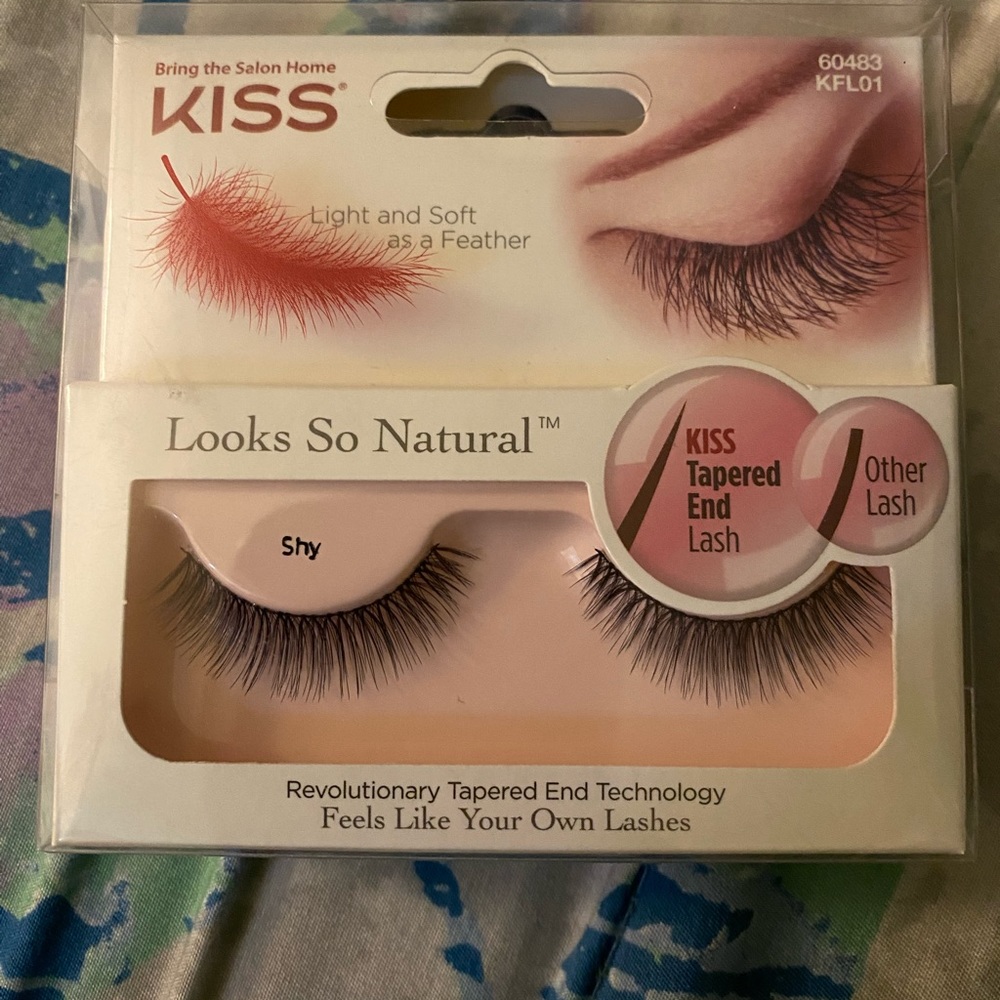 Kiss Shy eyelashes KFL01 60483